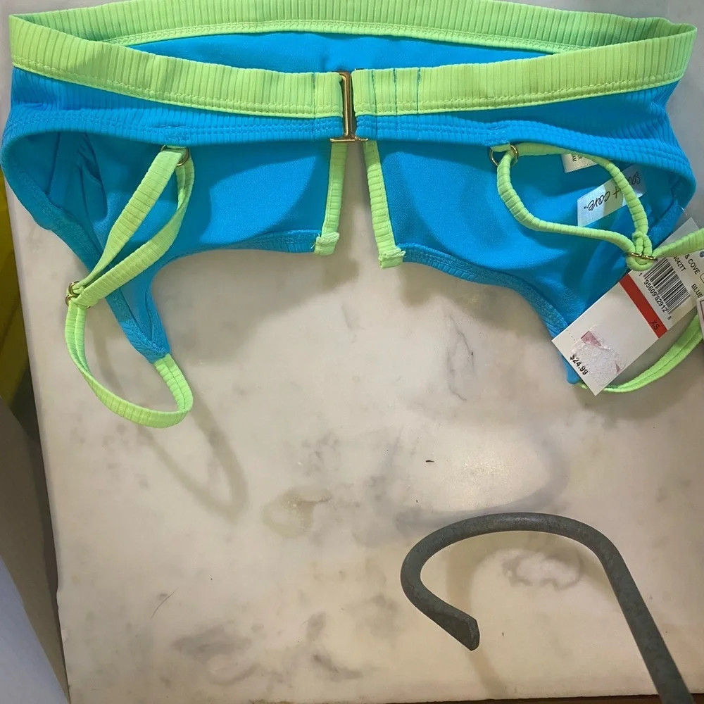 Salt + Cove bikini top